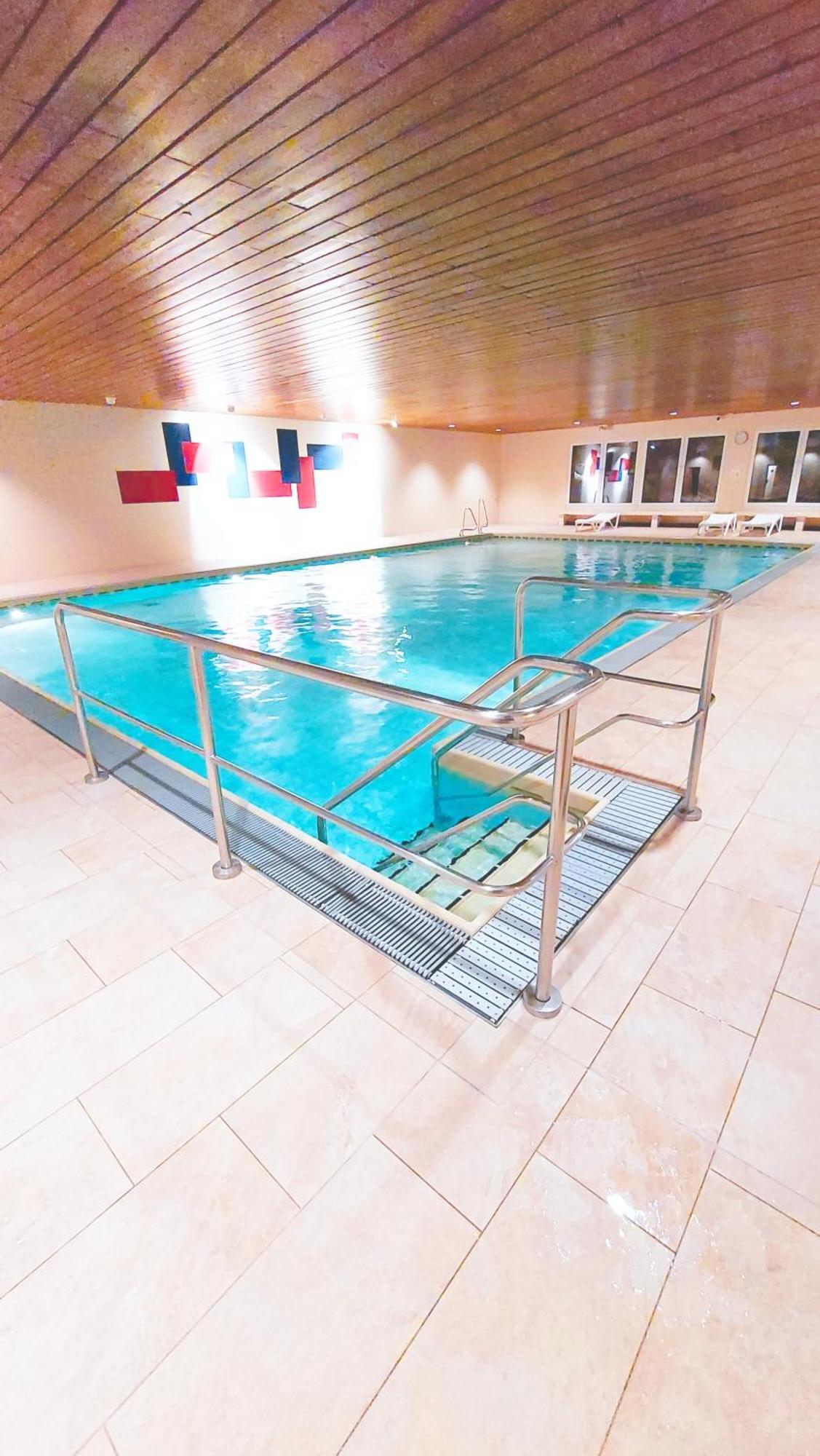 ミッセン・ヴィルハムスBerg-Juwel Hallenbad Mit Saunaアパートメント エクステリア 写真